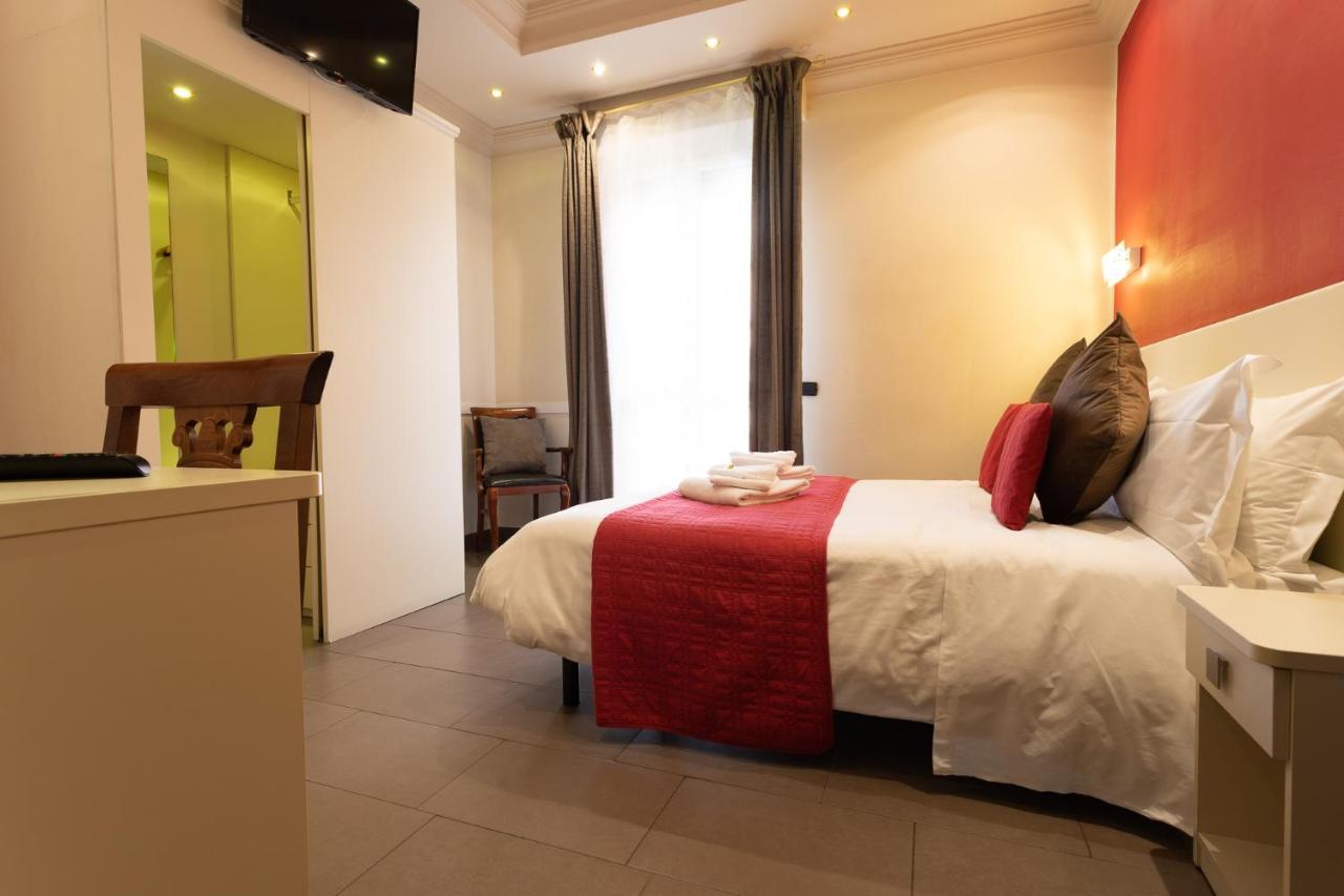 Il Piccolo Piacenza Hotel Luaran gambar