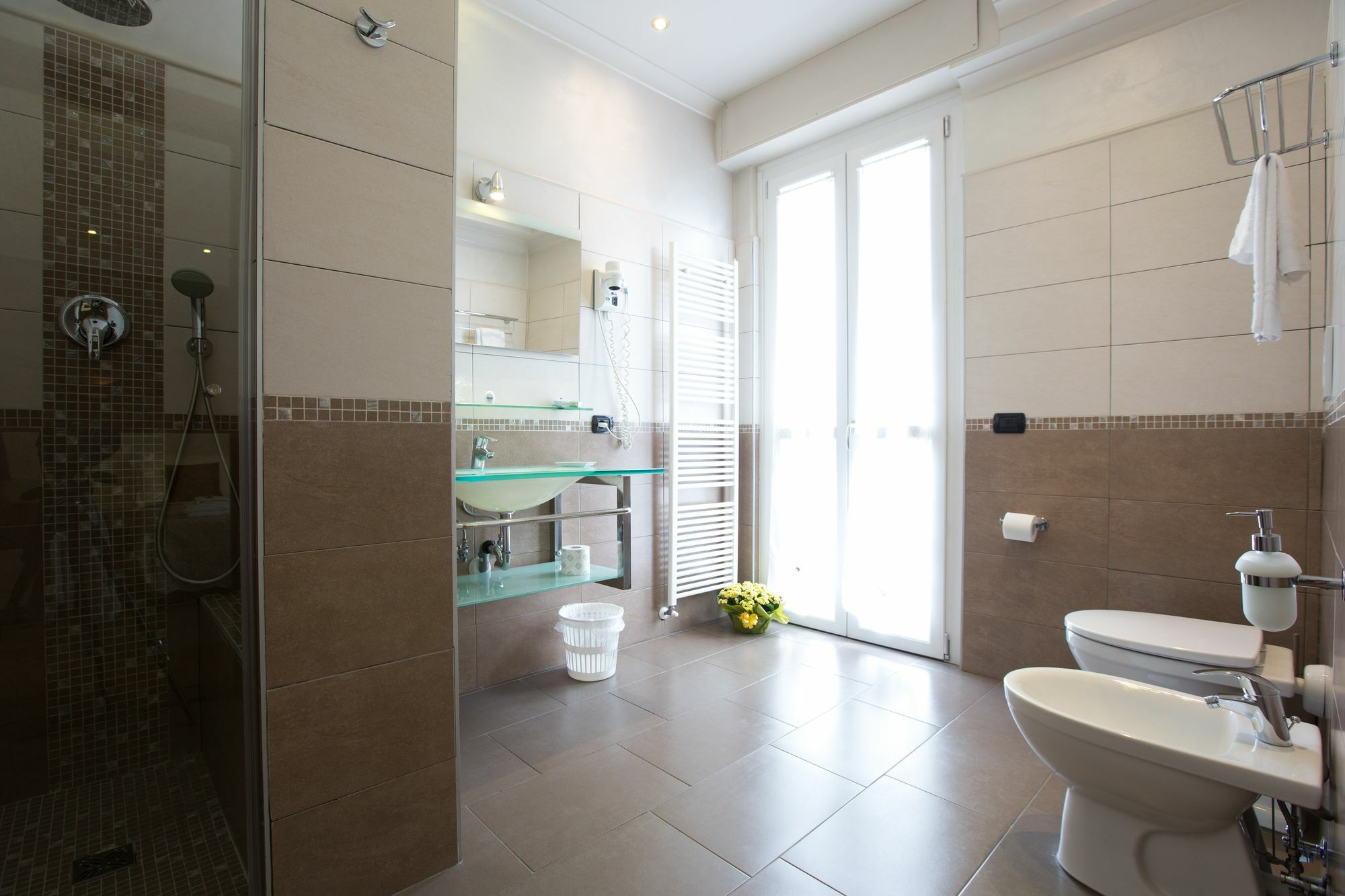 Il Piccolo Piacenza Hotel Luaran gambar