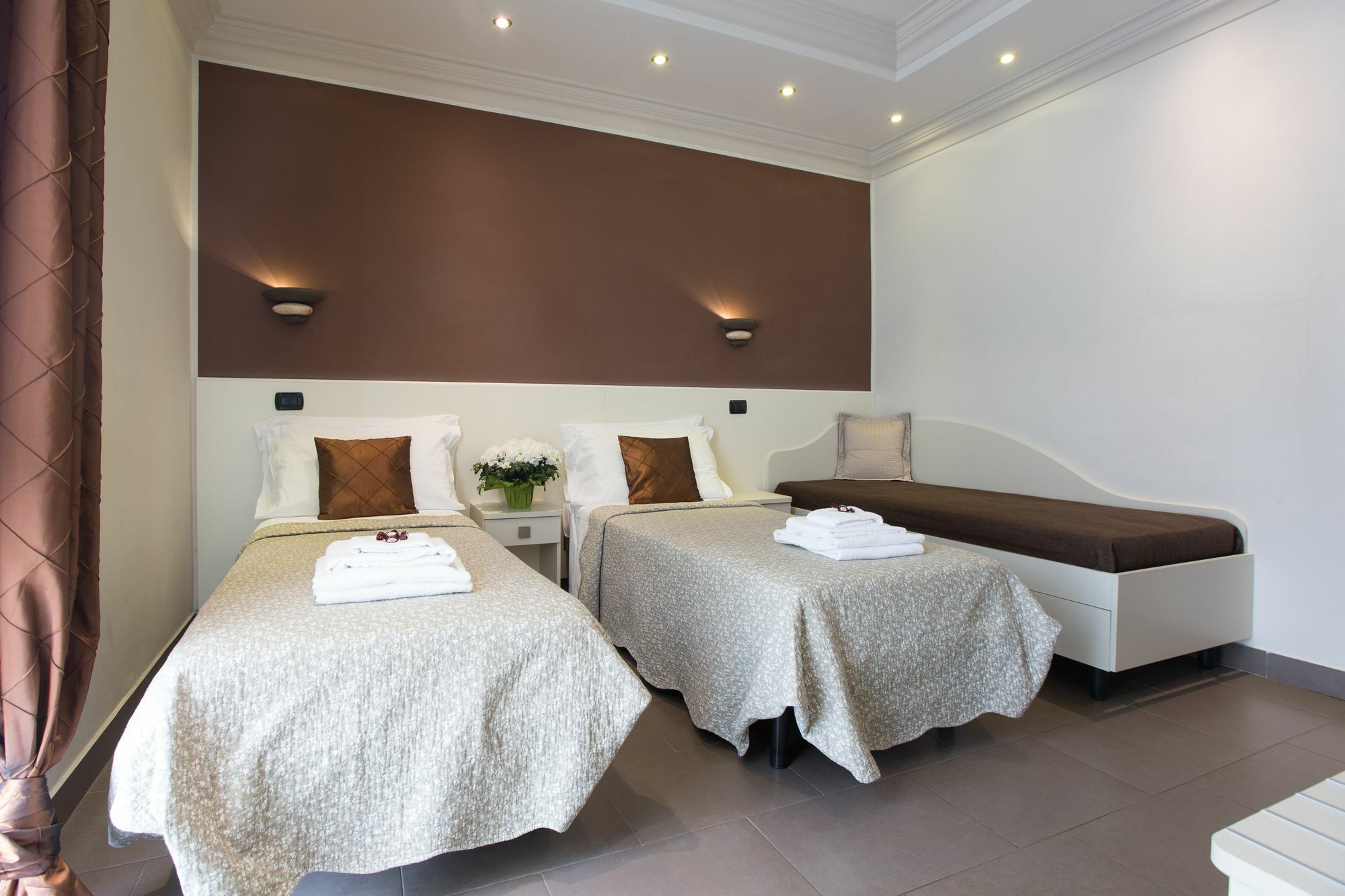 Il Piccolo Piacenza Hotel Luaran gambar